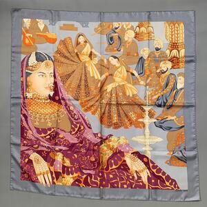 HERMES Grey Multi-Color Print Silk Scarves